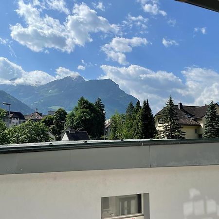Moderne Einzigartige Wohnung In Altdorf Bagian luar foto